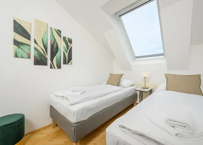 Apartamento Rooftop Haven 120m, 3br, Terrace, Views!