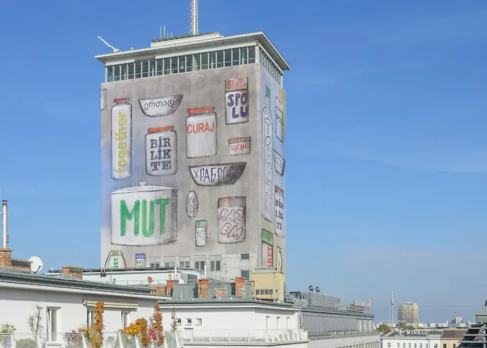 Rooftop Haven 120m, 3br, Terrace, Views! Apartamento *